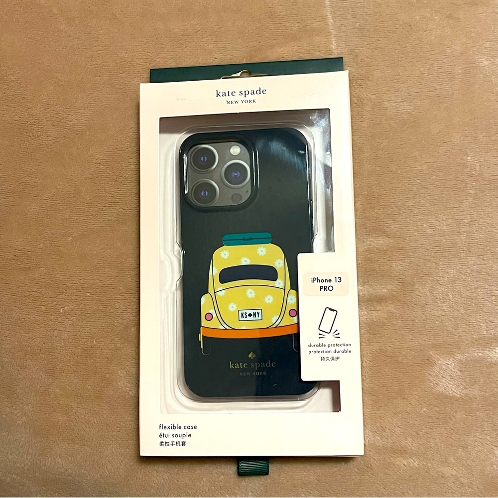 NIB Beep beep Phone Case - Kate Spade
